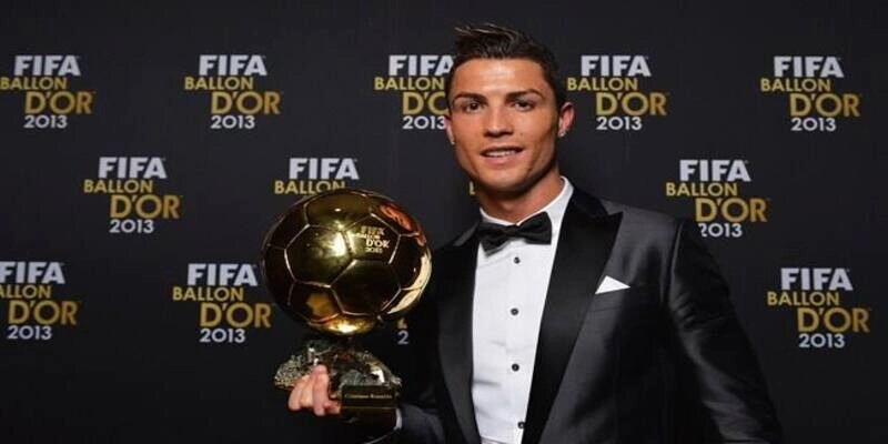 Ronaldo có bao nhiêu quả bóng vàng