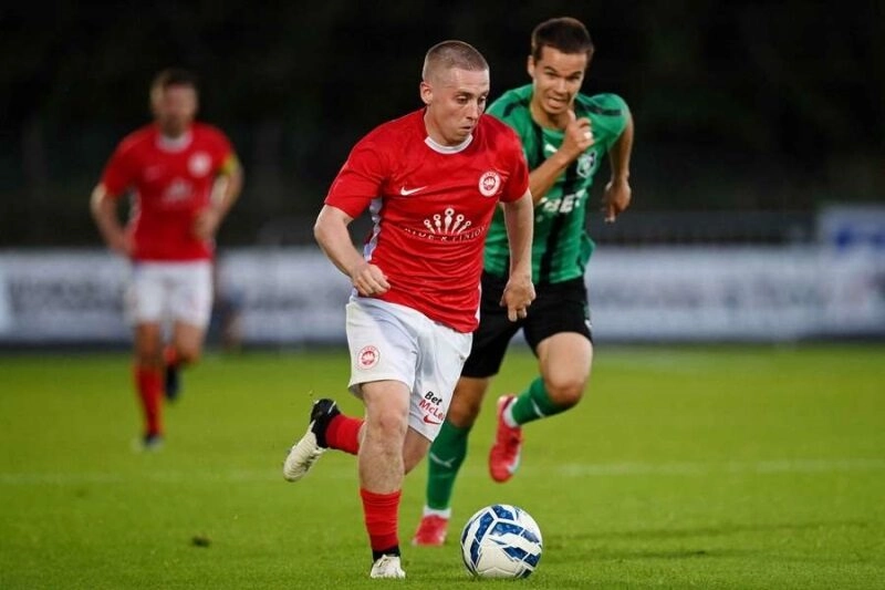 Soi kèo Larne vs Tre Fiori